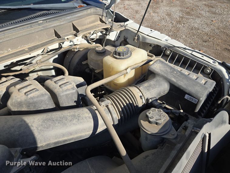 image for item EQ3860 2014 Ford F350 Super Duty XL pickup truck