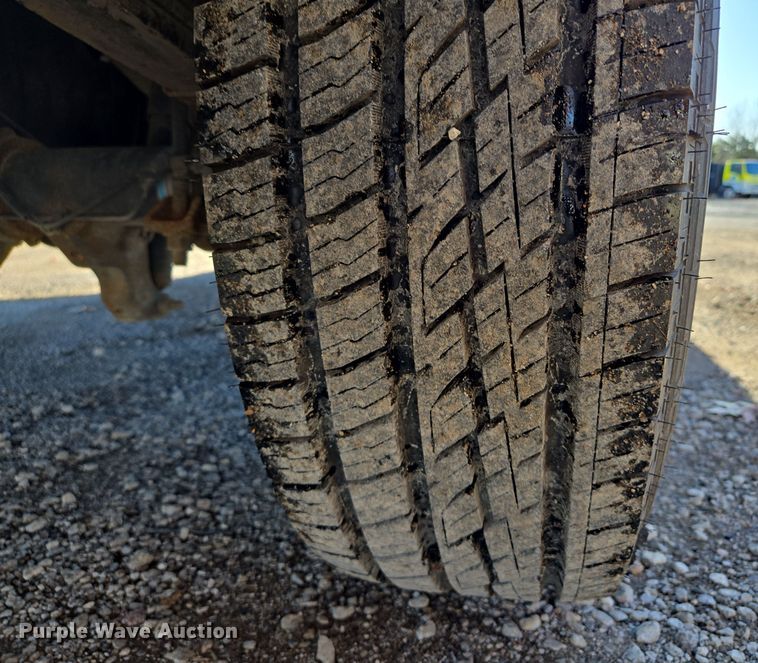 image for item EQ3860 2014 Ford F350 Super Duty XL pickup truck