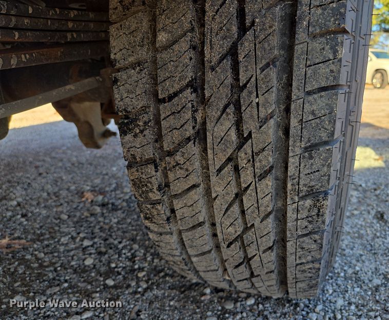 image for item EQ3860 2014 Ford F350 Super Duty XL pickup truck