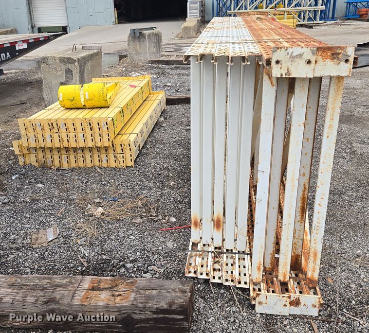 image for item EQ3864 T-bolt pallet racking 