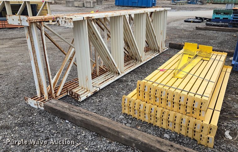 image for item EQ3864 T-bolt pallet racking 