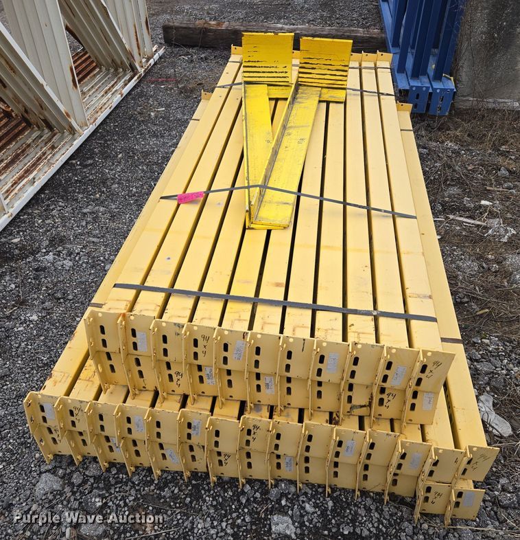 image for item EQ3864 T-bolt pallet racking 