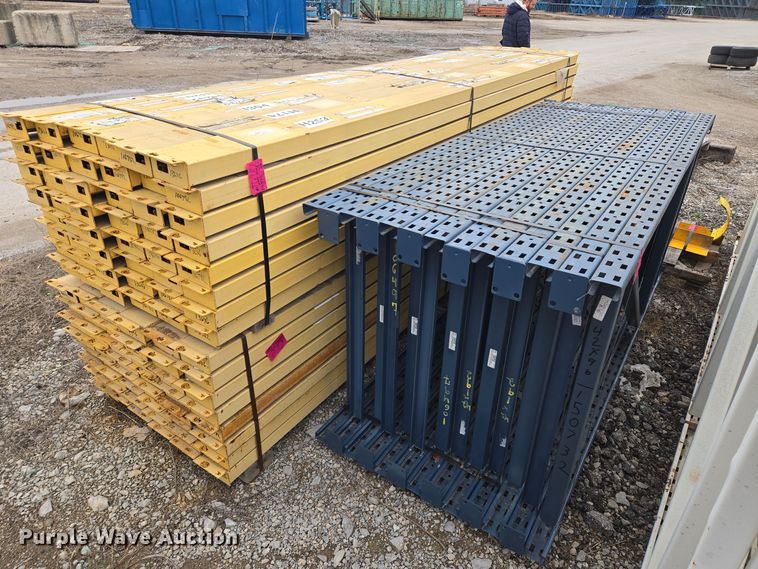 image for item EQ3865 T-bolt pallet racking 
