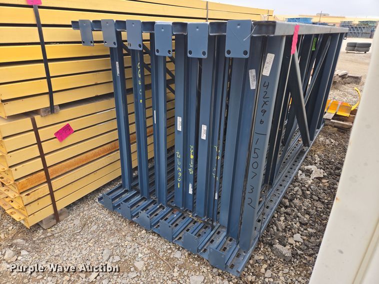 image for item EQ3865 T-bolt pallet racking 