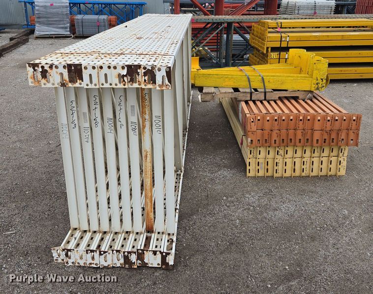 image for item EQ3867 T-bolt pallet racking 
