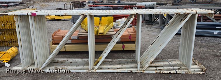 image for item EQ3867 T-bolt pallet racking 