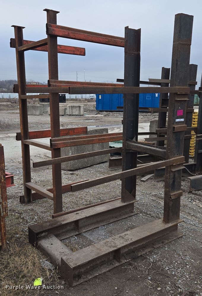 image for item EQ3869 Cantilever racking 