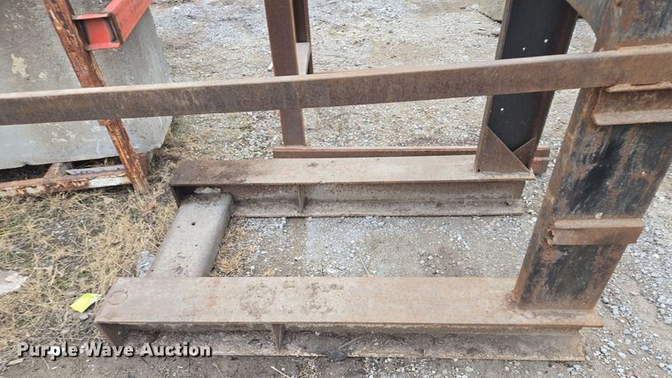 image for item EQ3869 Cantilever racking 