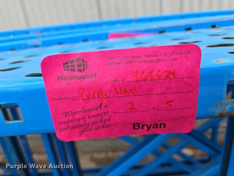 image for item EQ3871 Teardrop pallet racking