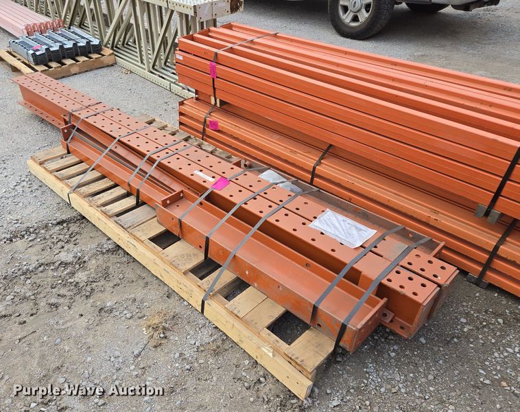 image for item EQ3876 Cantilever rack 