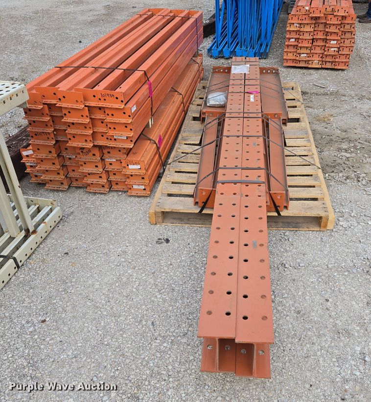 image for item EQ3876 Cantilever rack 