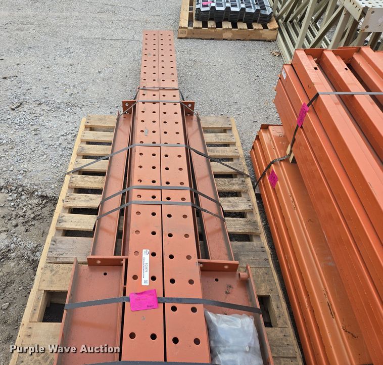 image for item EQ3876 Cantilever rack 