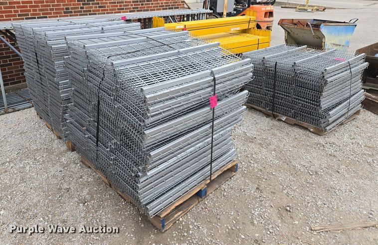 image for item EQ3879 Keystone  pallet racking 