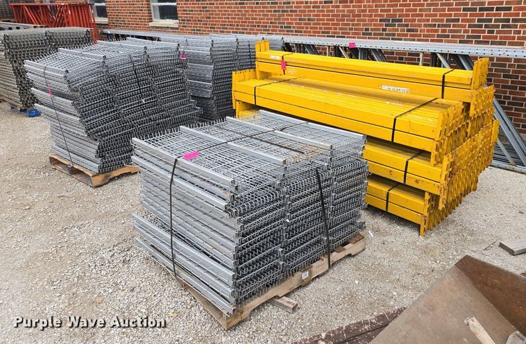 image for item EQ3879 Keystone  pallet racking 