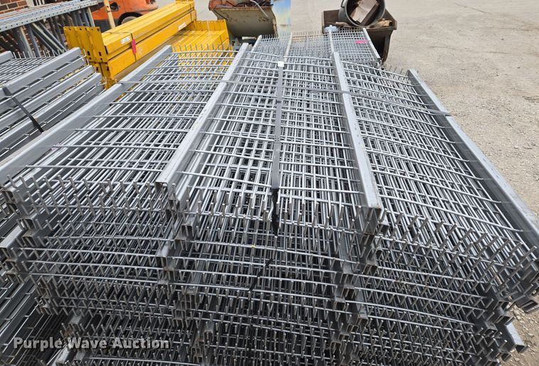 image for item EQ3879 Keystone  pallet racking 