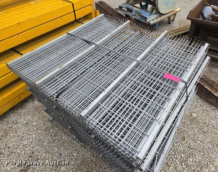 image for item EQ3879 Keystone  pallet racking 