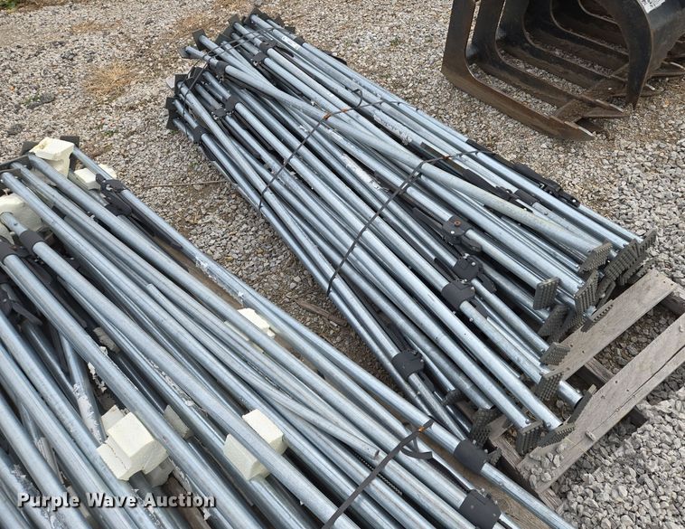 image for item EQ3893  Approximately 40 RoadPro load locks 