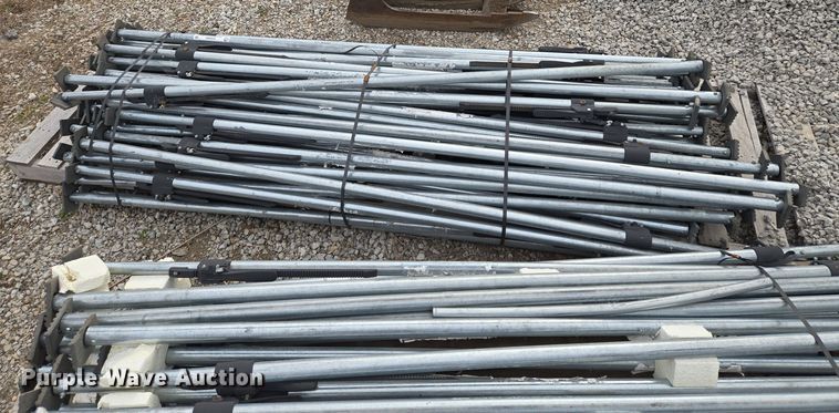 image for item EQ3893  Approximately 40 RoadPro load locks 