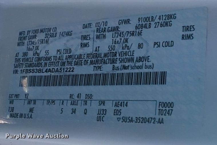 image for item ER1013 2010 Ford E350 Super Duty van