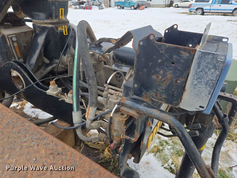 image for item ER5049 2013 Dodge Ram 5500 flatbed truck