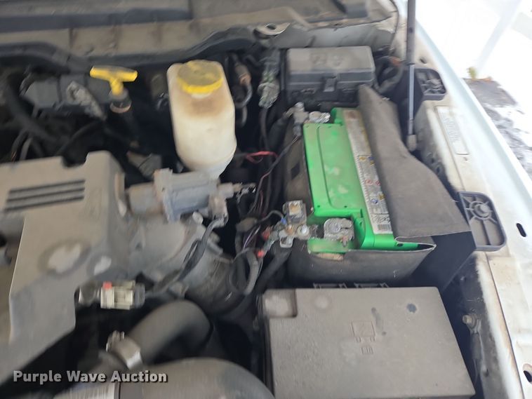 image for item ER5049 2013 Dodge Ram 5500 flatbed truck