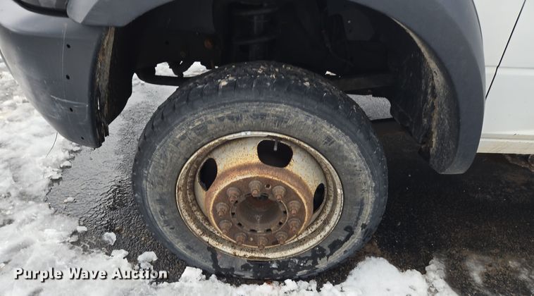 image for item ER5049 2013 Dodge Ram 5500 flatbed truck