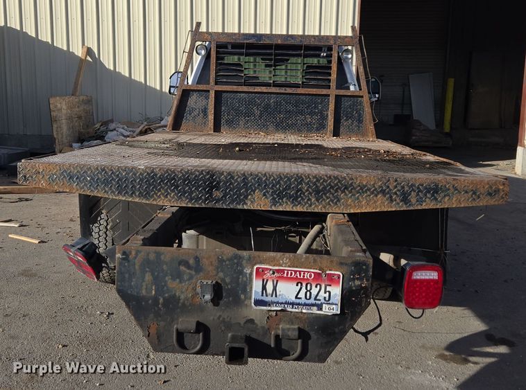 image for item ER5054 2017 Ford F450 Super Duty XL flatbed truck