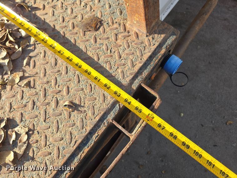 image for item ER5054 2017 Ford F450 Super Duty XL flatbed truck