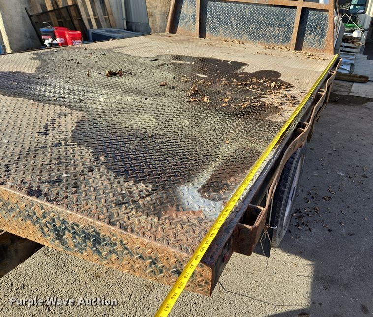 image for item ER5054 2017 Ford F450 Super Duty XL flatbed truck