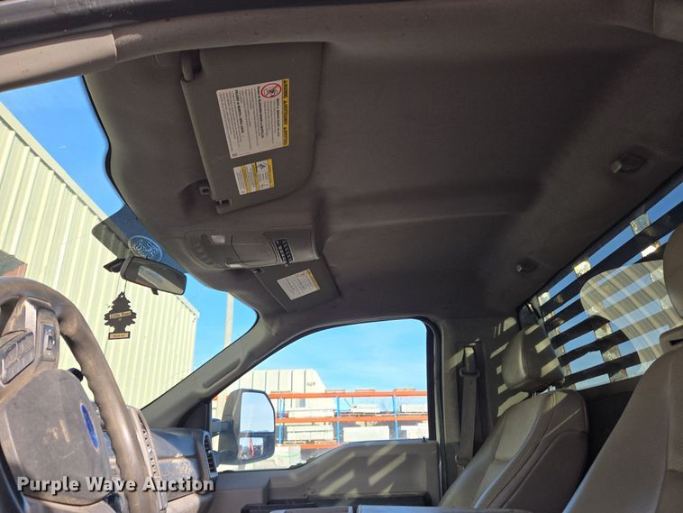 image for item ER5054 2017 Ford F450 Super Duty XL flatbed truck