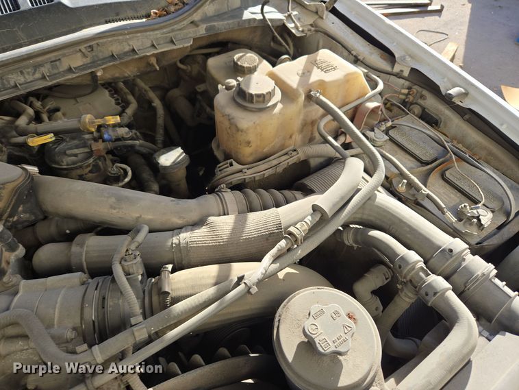 image for item ER5054 2017 Ford F450 Super Duty XL flatbed truck