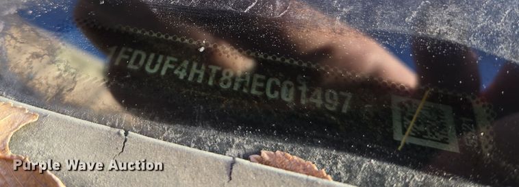 image for item ER5054 2017 Ford F450 Super Duty XL flatbed truck