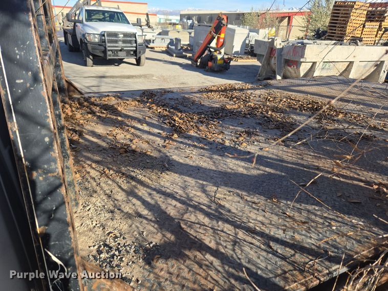 image for item ER5055 2014 Dodge Ram 4500HD flatbed truck