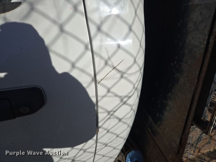 image for item ER5055 2014 Dodge Ram 4500HD flatbed truck