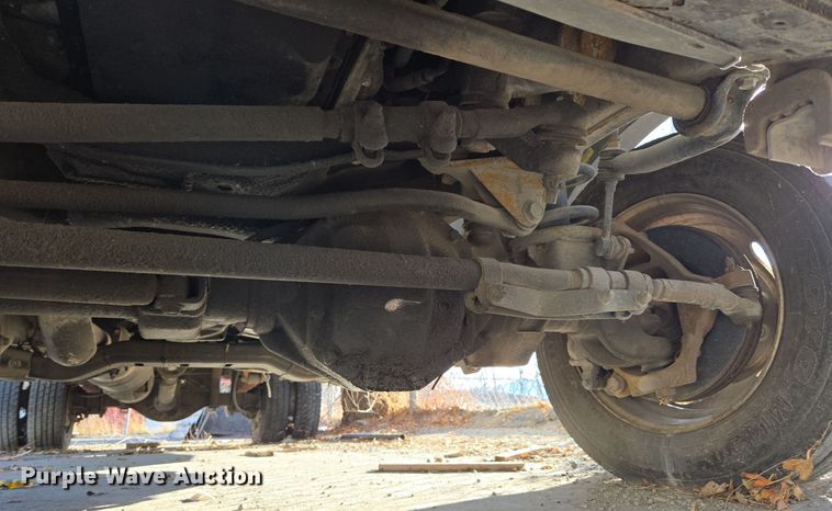 image for item ER5055 2014 Dodge Ram 4500HD flatbed truck