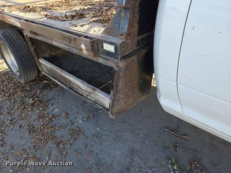 image for item ER5055 2014 Dodge Ram 4500HD flatbed truck