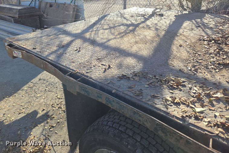 image for item ER5055 2014 Dodge Ram 4500HD flatbed truck