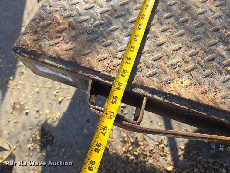 image for item ER5055 2014 Dodge Ram 4500HD flatbed truck