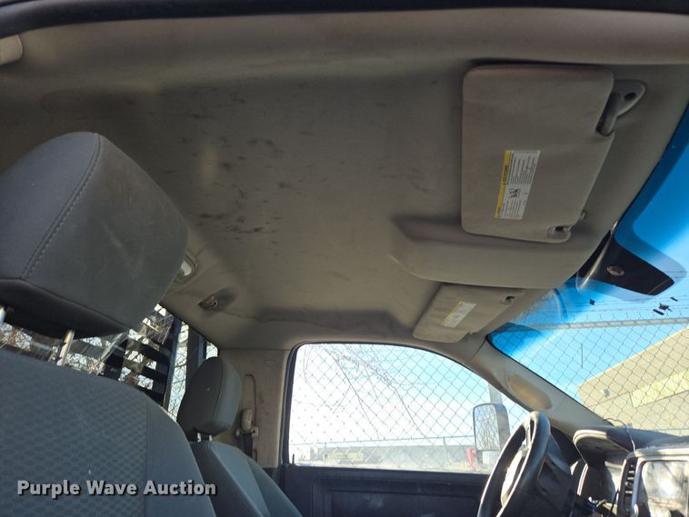 image for item ER5055 2014 Dodge Ram 4500HD flatbed truck