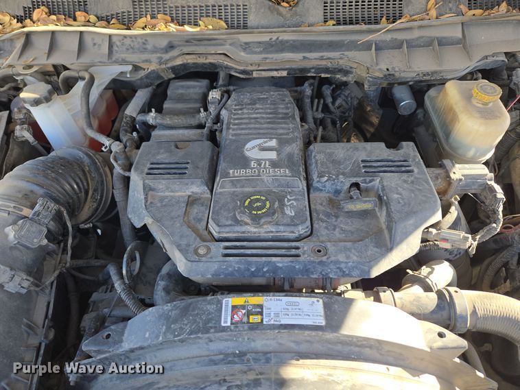 image for item ER5055 2014 Dodge Ram 4500HD flatbed truck