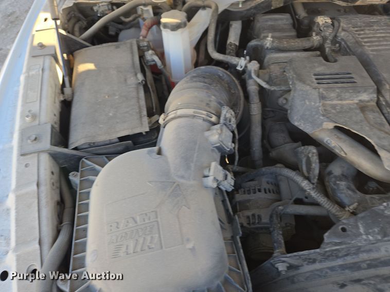 image for item ER5055 2014 Dodge Ram 4500HD flatbed truck