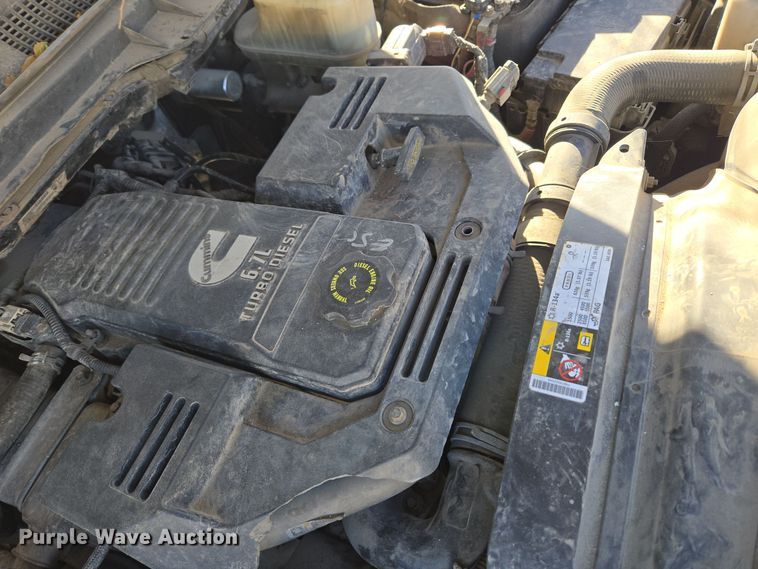 image for item ER5055 2014 Dodge Ram 4500HD flatbed truck