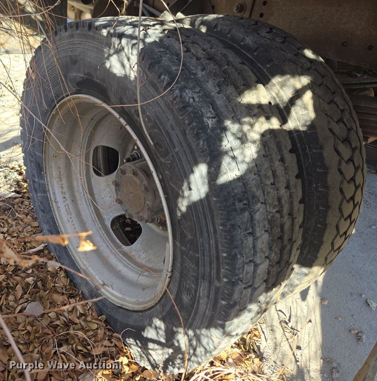 image for item ER5055 2014 Dodge Ram 4500HD flatbed truck