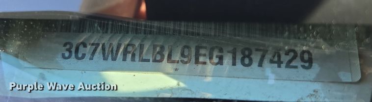 image for item ER5055 2014 Dodge Ram 4500HD flatbed truck