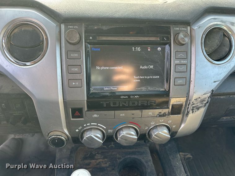 image for item ER8551 2016 Toyota Tundra Double Cab pickup truck