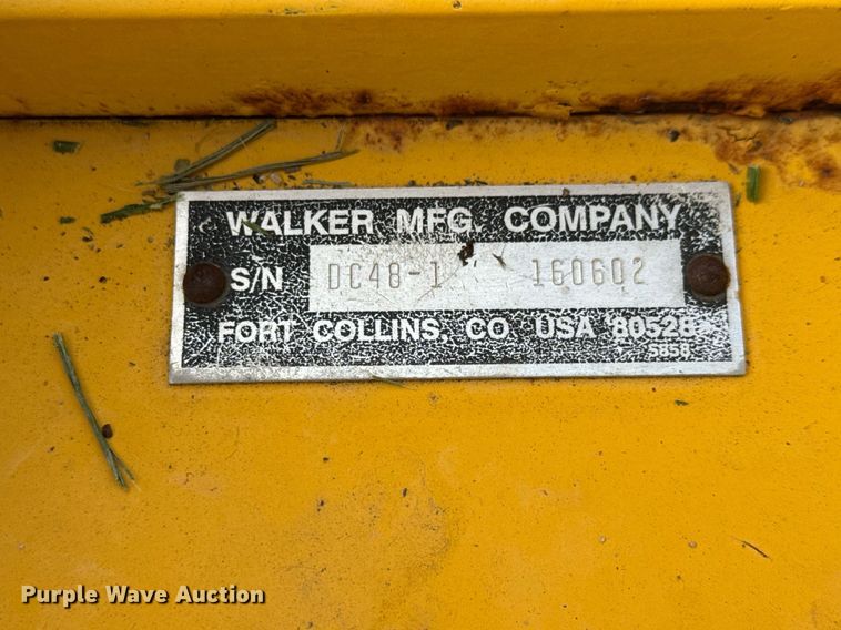 image for item LH9386 2014 Walker MT23-11 ZTR lawn mower