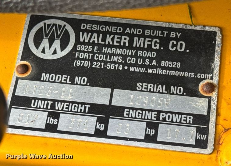image for item LH9386 2014 Walker MT23-11 ZTR lawn mower