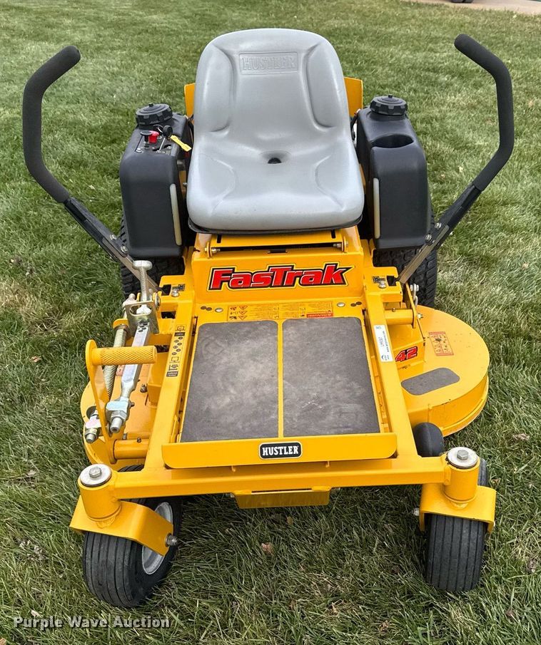 image for item LH9387 2004 Hustler FasTrak ZTR lawn mower