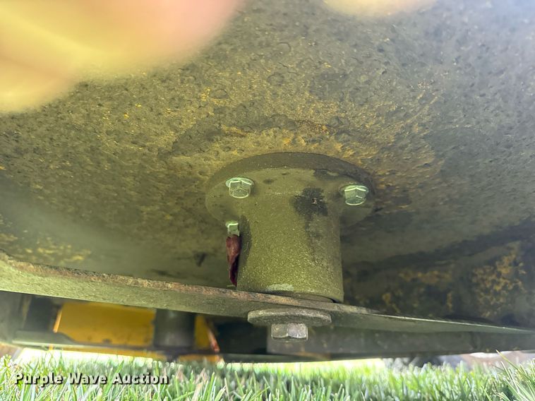 image for item LH9387 2004 Hustler FasTrak ZTR lawn mower