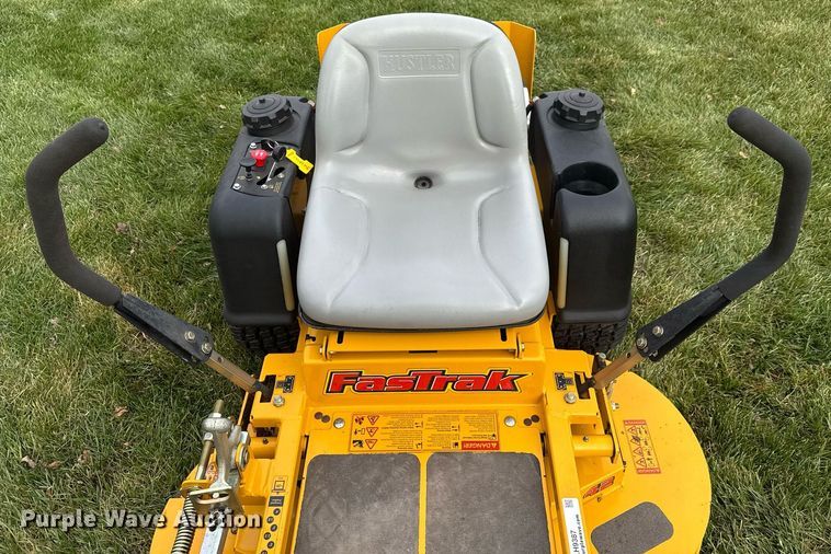 image for item LH9387 2004 Hustler FasTrak ZTR lawn mower